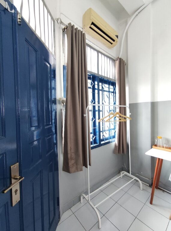 Паданг: 360Homestay