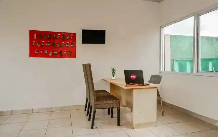 Бандар-Лампунг: OYO 93518 Kepayang Guesthouse Syariah
