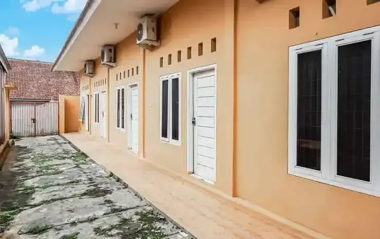 Бандар-Лампунг: OYO 93518 Kepayang Guesthouse Syariah
