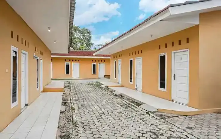Бандар-Лампунг: OYO 93518 Kepayang Guesthouse Syariah