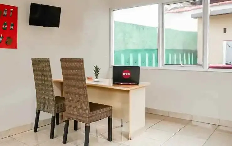 Бандар-Лампунг: OYO 93518 Kepayang Guesthouse Syariah