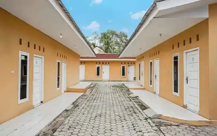 Бандар-Лампунг: OYO 93518 Kepayang Guesthouse Syariah