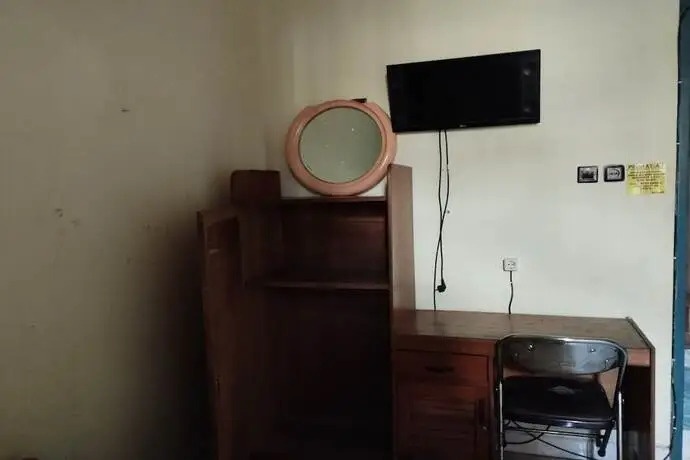 Сампит: Spot On 93535 Pondok Gusang Kuala