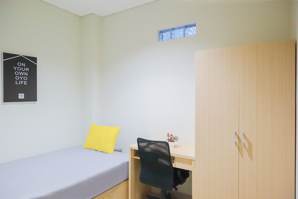 Джакарта: OYO Life 1830 Mandala Residence