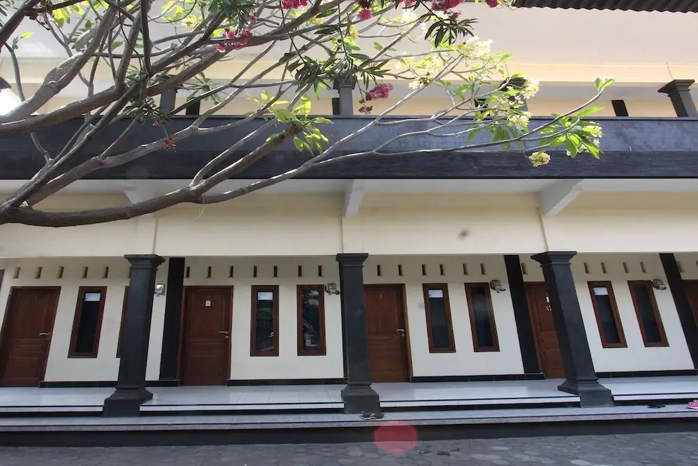 Танджунг: OYO Life 93155 Wisma Sarah