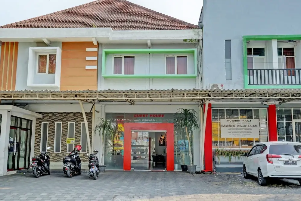 Маланг: Capital O 1362 Ciliwung Guest House Syariah