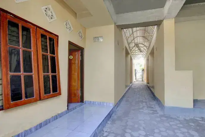 Jerowaru: OYO Life 92846 Kost Putra Griya Eka