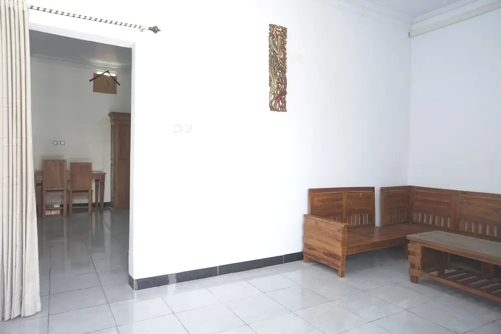 Тубан: OYO Life 92886 Rumah Nyaman Radhika 2 Syariah