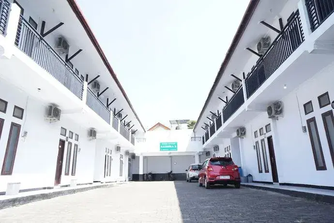 Тубан: OYO Life 92886 Rumah Nyaman Radhika 2 Syariah