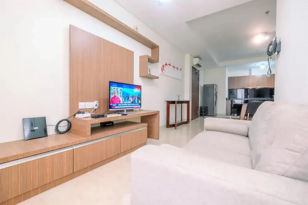 Джакарта: Best Spacious And Nice 2Br At L'Avenue Pancoran Apartment