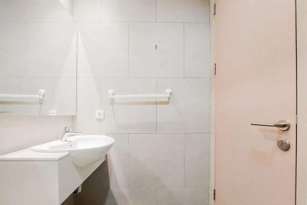 Джакарта: Modern And Warm 2Br At Menara Jakarta Kemayoran Apartment