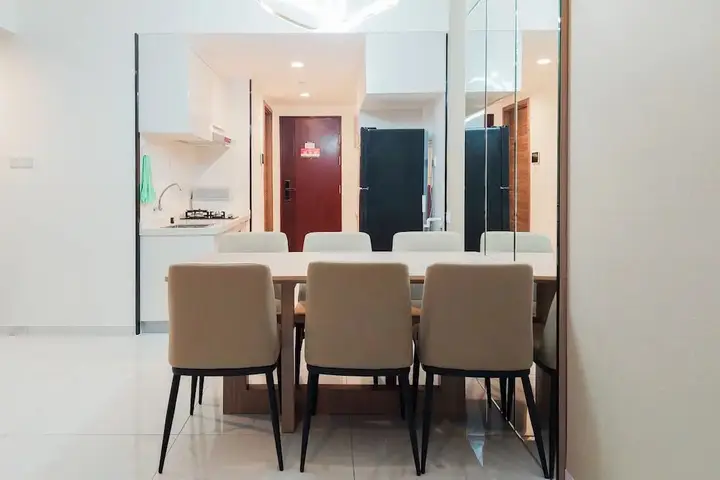 Legok: Homey And Spacious 3Br Sky House Bsd Apartment