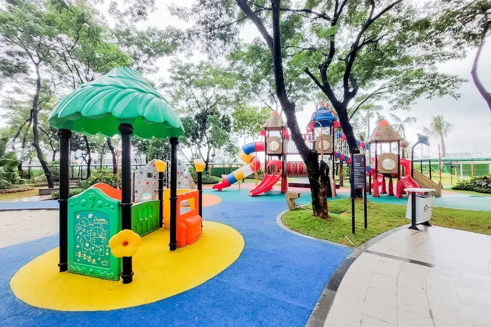 Legok: Homey And Spacious 3Br Sky House Bsd Apartment
