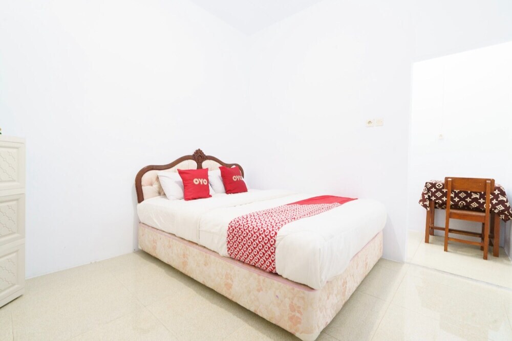 Кунинган: OYO Life 2884 Wisma Jatnika Syariah