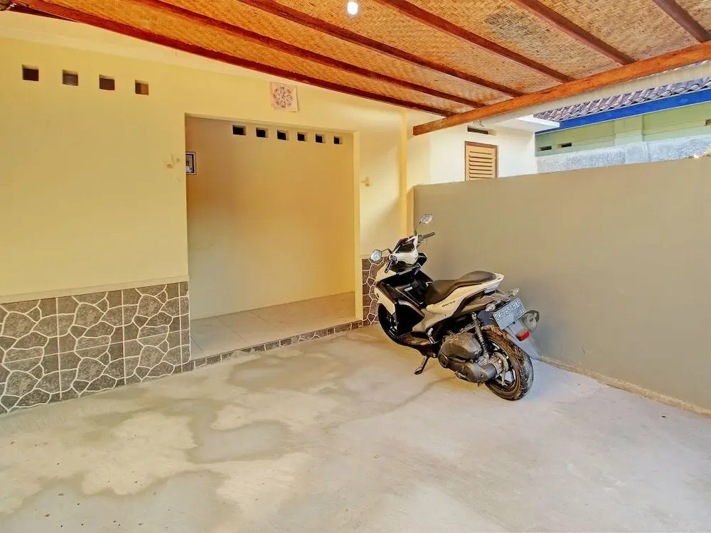 Сингараджа: OYO Life 92953 Nirmala Kost