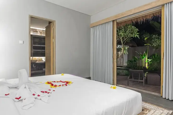 Убуд: Brand new Luxury 3BR villa Ethnic Ubud 4