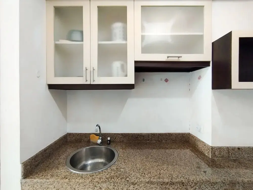 Бандунг: Cozy Studio At Galeri Cimbuleuit 1 Apartment