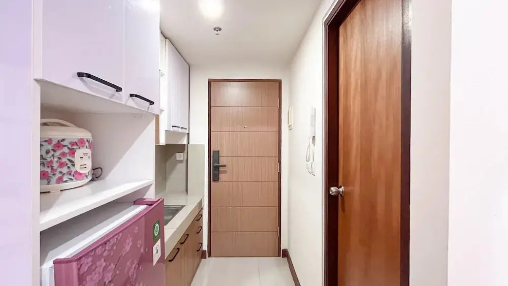 Макассар: Scenic Studio Room Apartment Vida View Makassar
