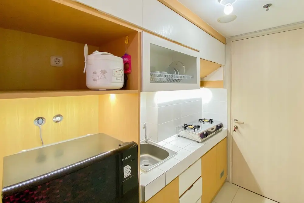Бекаси: Pleasant And Tidy Studio Apartment Springlake Summarecon Bekasi Apartment