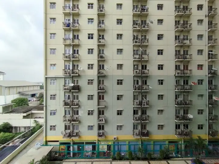 Бандунг: Modern 2Br At Apartment Suites @Metro