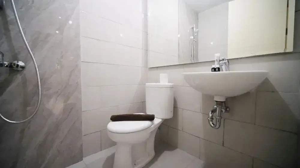 Сурабая: Luxury And Clean 2Br At Benson Supermall Mansion Apartment