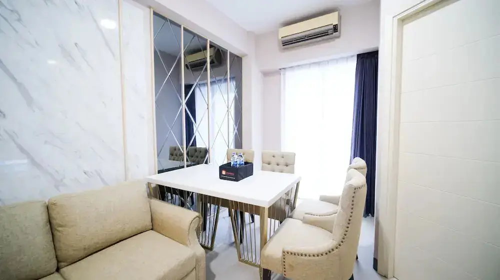 Сурабая: Luxury And Clean 2Br At Benson Supermall Mansion Apartment