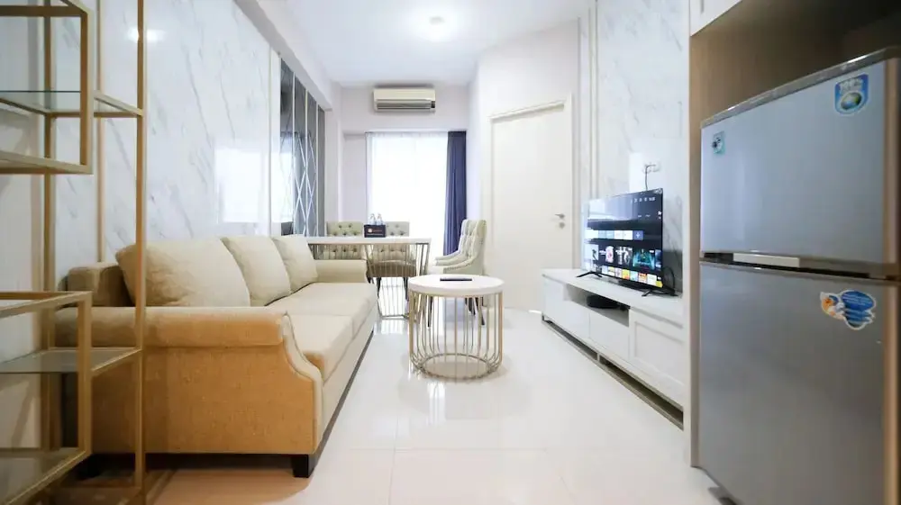 Сурабая: Luxury And Clean 2Br At Benson Supermall Mansion Apartment