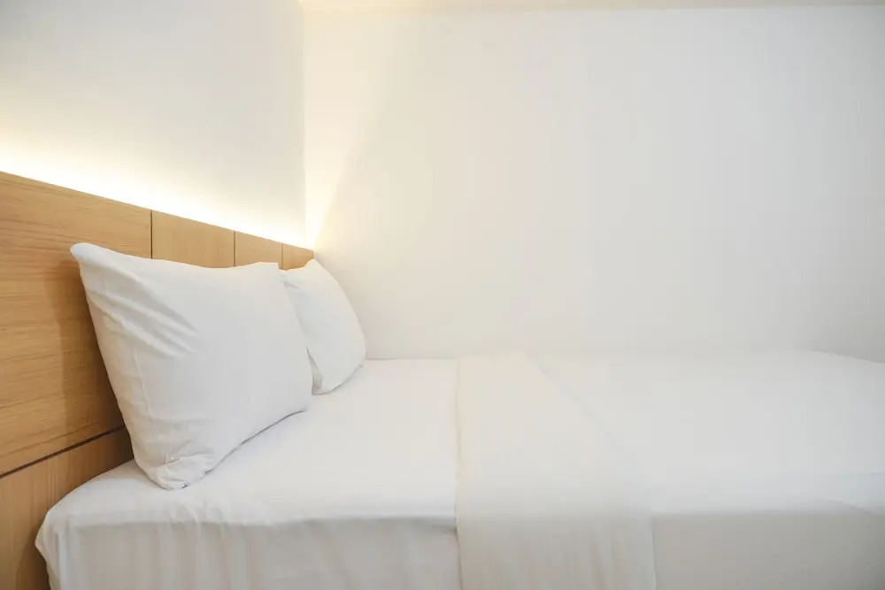 Джакарта: Good Choice And Minimalist 1Br Bassura City Apartment