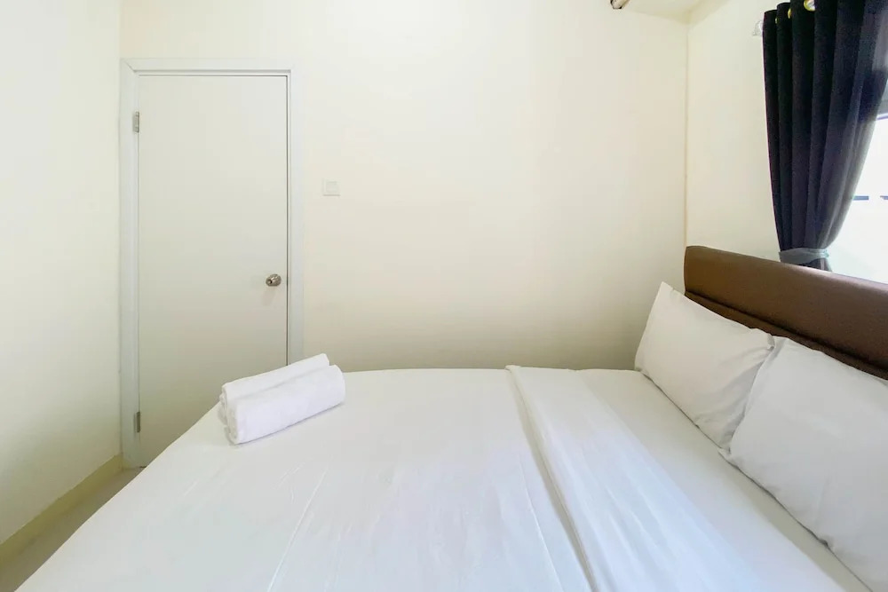 Джакарта: Good Choice And Homey 2Br At Green Pramuka City Apartment