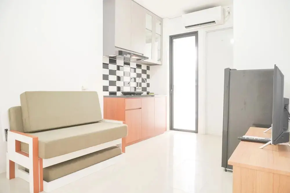 Джакарта: Gorgeous And Homey 2Br Bassura City Apartment Near Mall