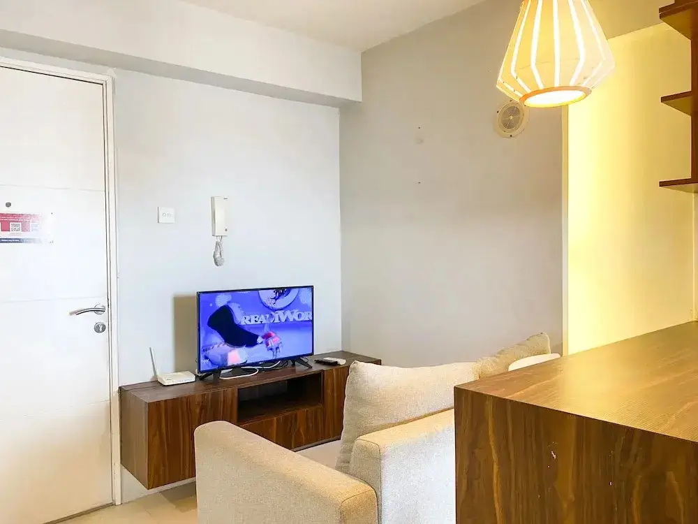 Джакарта: Good Deal And Minimalist 1Br At Bassura City Apartment