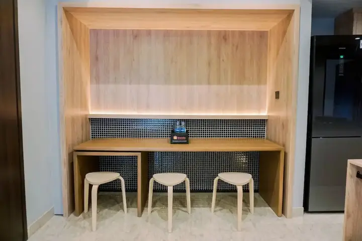 Legok: Spacious 1Br With Extra Room Branz Bsd City Apartment