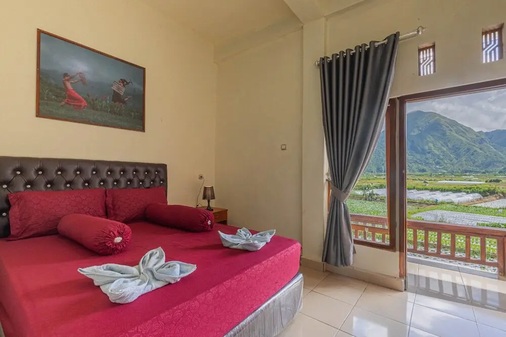 Сембалун Лаванг: Teras Sawah Guest House Syariah