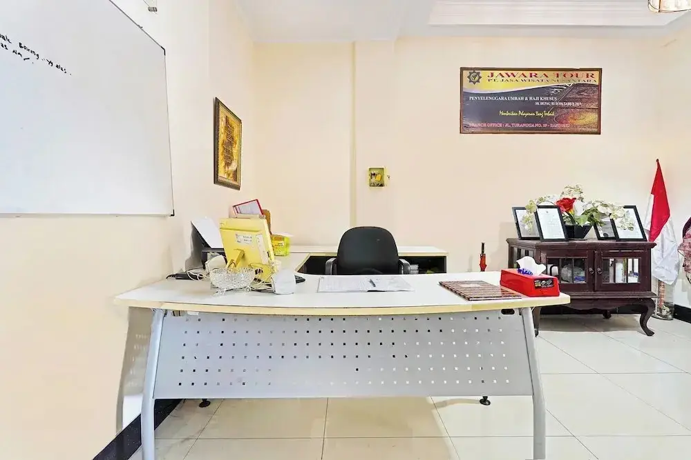 Бандунг: OYO 91322 Jawara Guest House Syariah