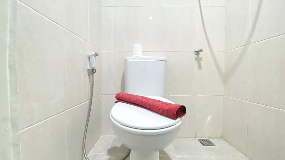Чипутат: Good Deal And Homey 2Br Osaka Riverview Apartment Without Living Room