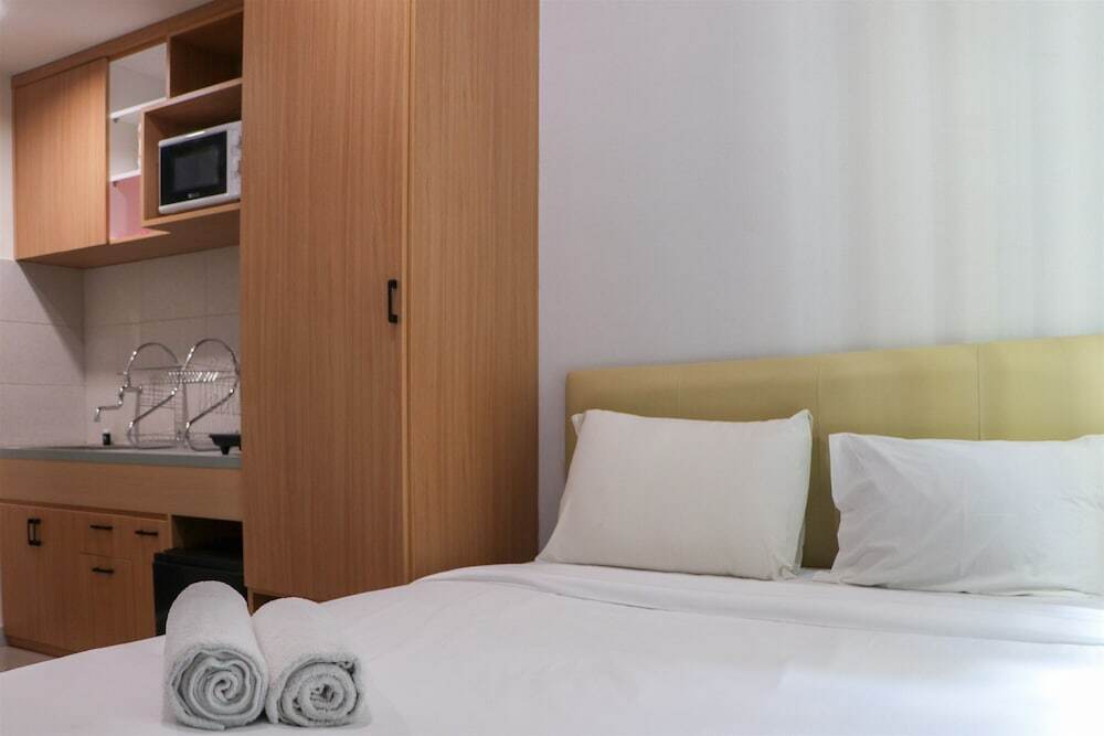 Чипутат: Comfy Studio Room At Osaka Riverview Pik 2 Apartment