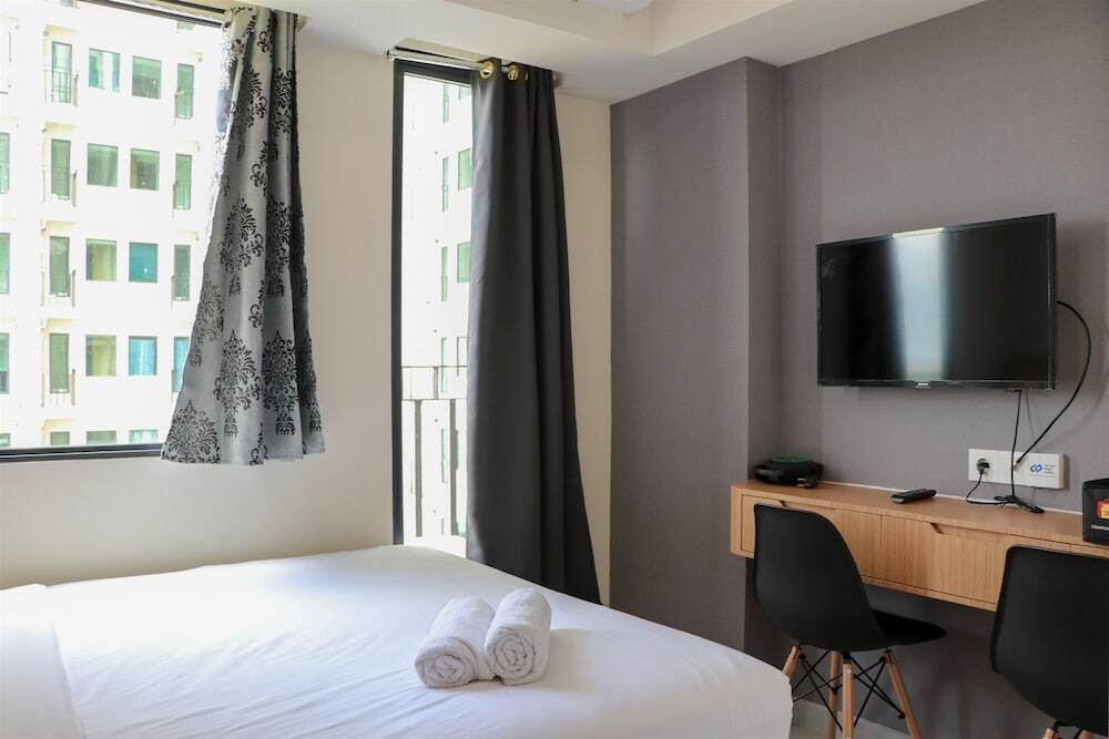 Чипутат: Comfy Studio Room At Osaka Riverview Pik 2 Apartment