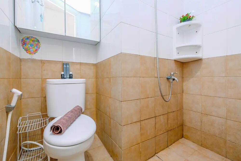 Джакарта: Comfort Designed 2Br At Green Pramuka City Apartment