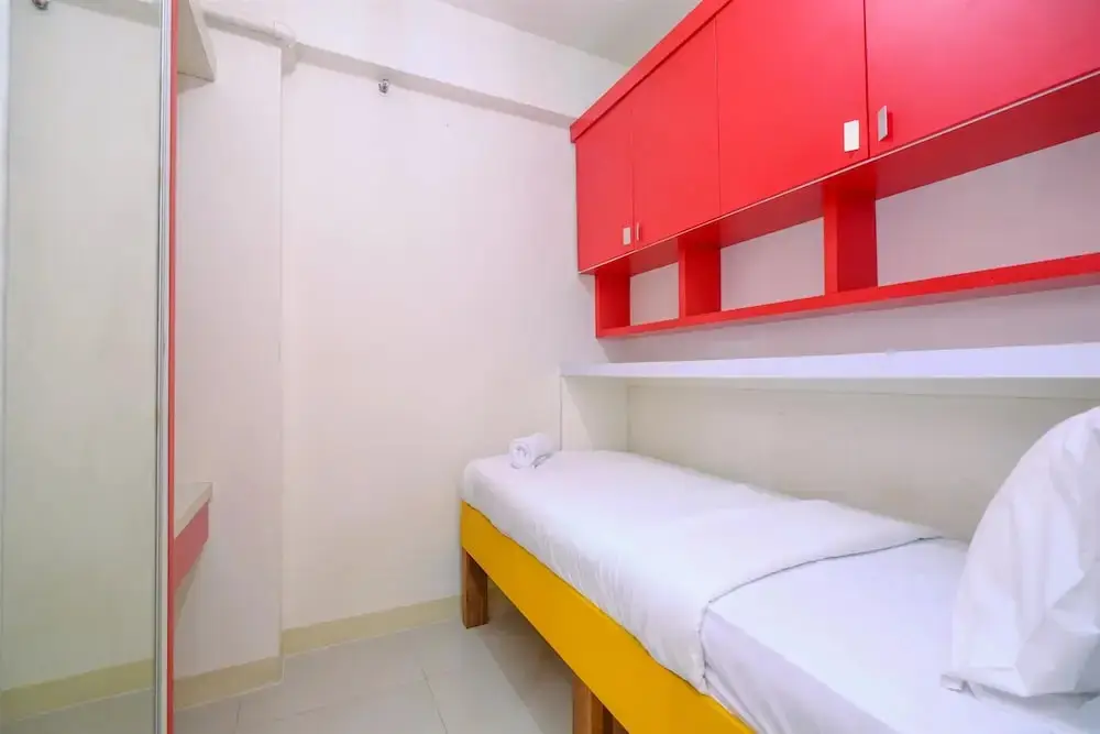Джакарта: Comfort Designed 2Br At Green Pramuka City Apartment