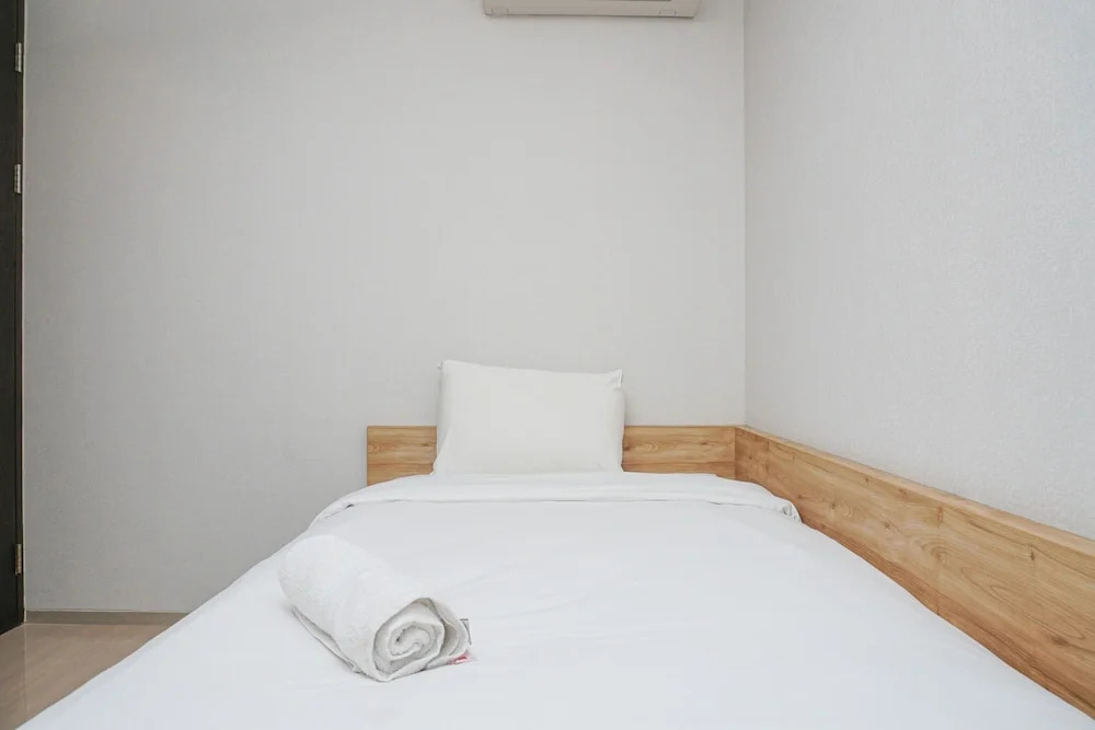 Джакарта: Elegant 2Br Citralake Suites Apartment