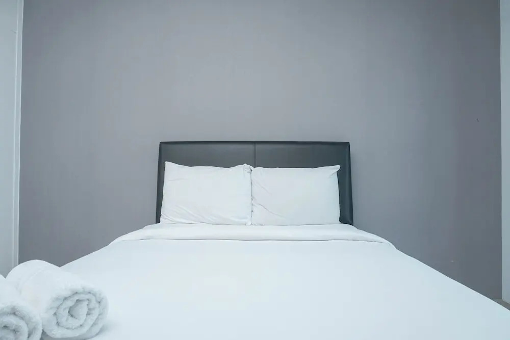 Джакарта: 1Br Comfy Apartment At Citralake Suites