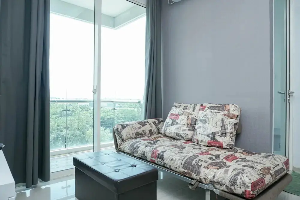 Джакарта: 1Br Comfy Apartment At Citralake Suites
