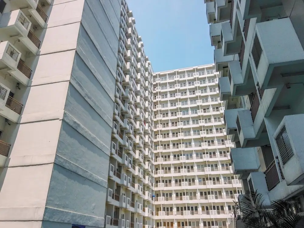 Читарингул: Homey And Comfy 2Br Sentul Tower Apartment