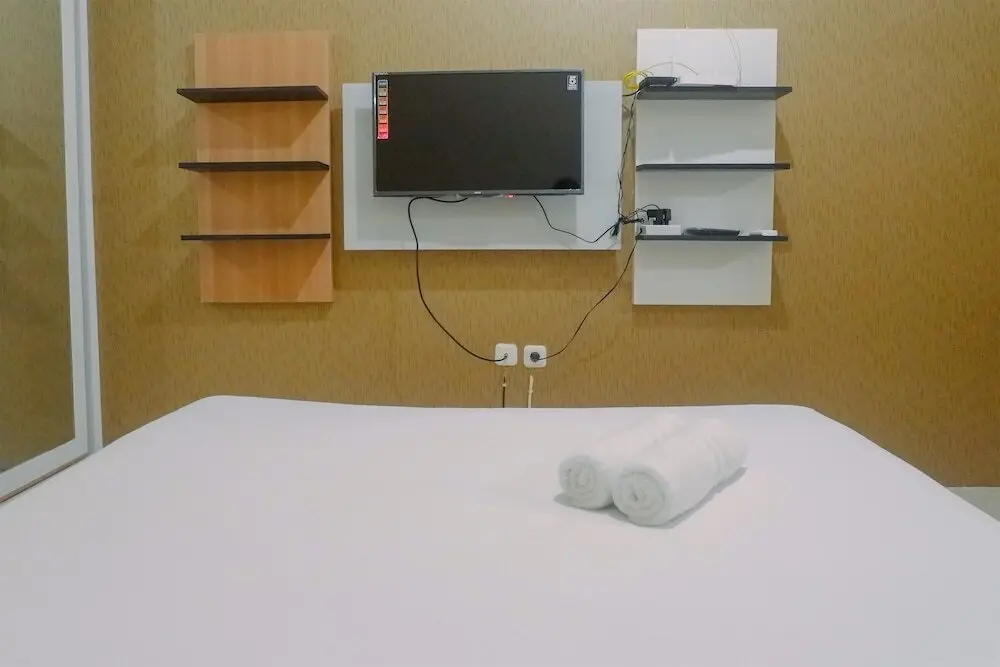 Сурабая: Scenic Studio Apartment At Bale Hinggil
