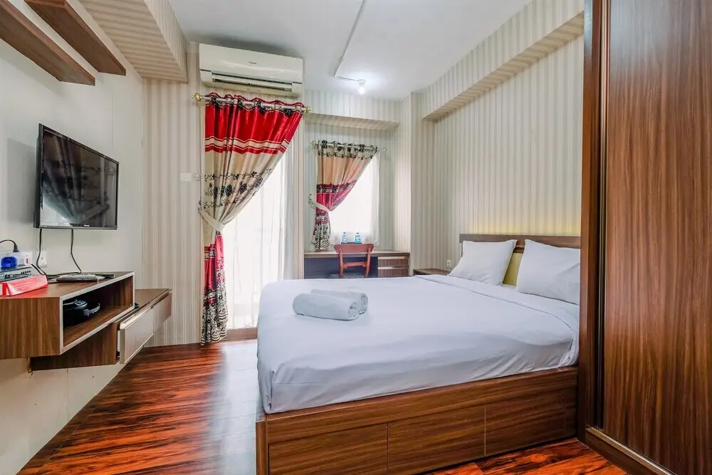 Джакарта: Cozy Living Studio At Pakubuwono Terrace Apartment