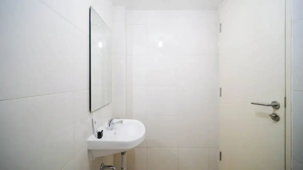 Сурабая: Nice And Comfy Studio At Orchard Supermall Mansion Apartment