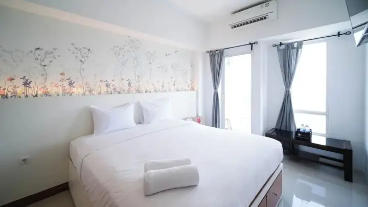 Сурабая: Nice And Comfy Studio At Orchard Supermall Mansion Apartment