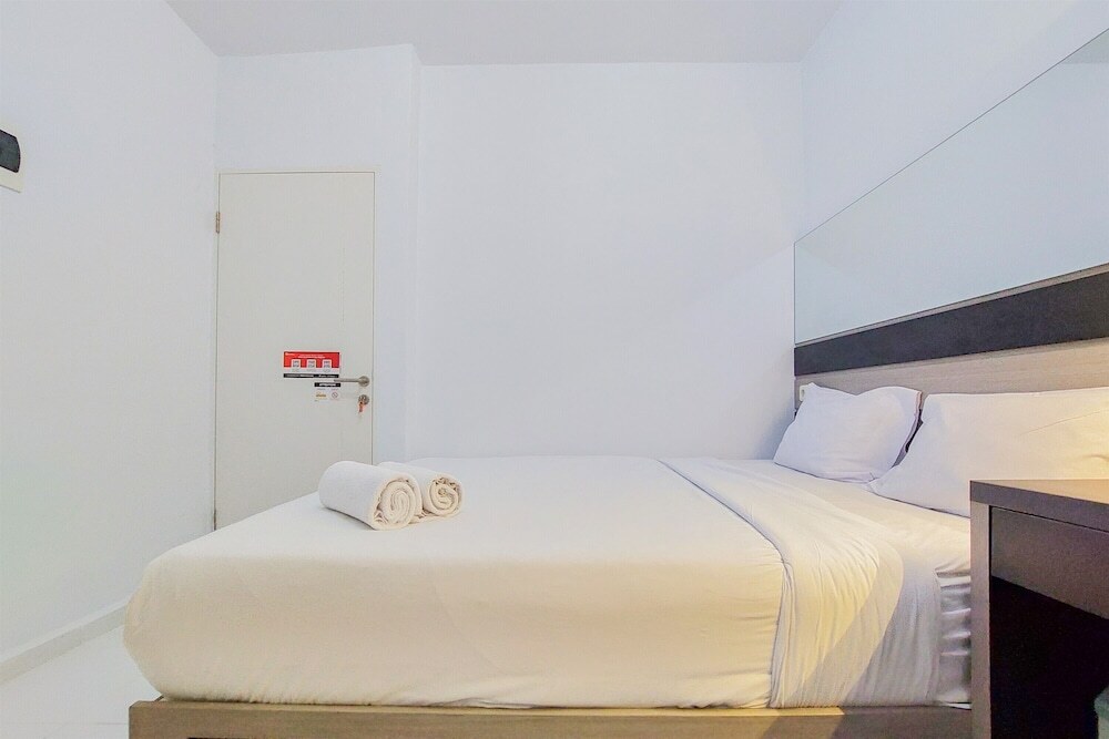 Тангеранг: Minimalist Studio Apartment (No Kitchen) At Aeropolis Residence