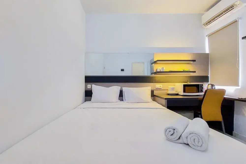 Тангеранг: Minimalist Studio Apartment (No Kitchen) At Aeropolis Residence