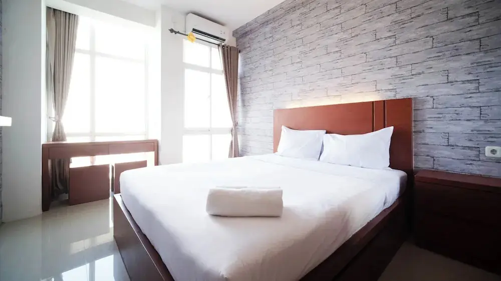 Сурабая: Good Deals And Comfy Studio At Bale Hinggil Apartment